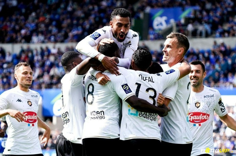 Dự đoán tỷ số soi kèo Lyon vs Angers