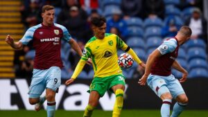 Soi keo Norwich City Burnley 10/09 giải hạng Nhất Anh chuẩn