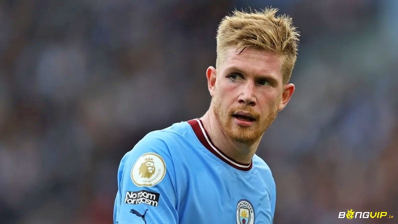 De Bruyne đã lập kỷ lục 100 pha kiến tạo ở bóng đá Anh