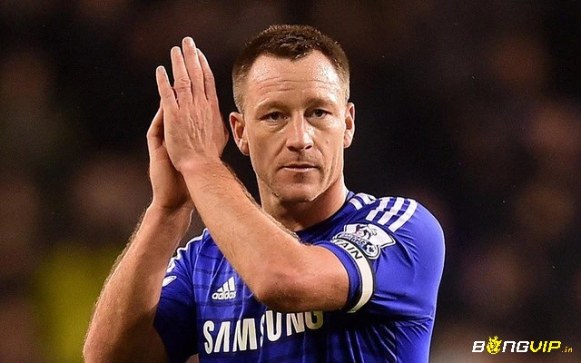 John Terry là cầu thủ đã góp nhiều công lớn cho CLB Chelsea