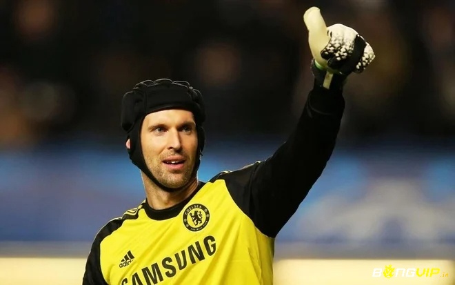 Petr Cech là thủ môn kỳ cựu của Chelsea