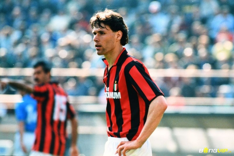 Top 10 cầu thủ xuất săc nhất Serie A: Marco van Basten 