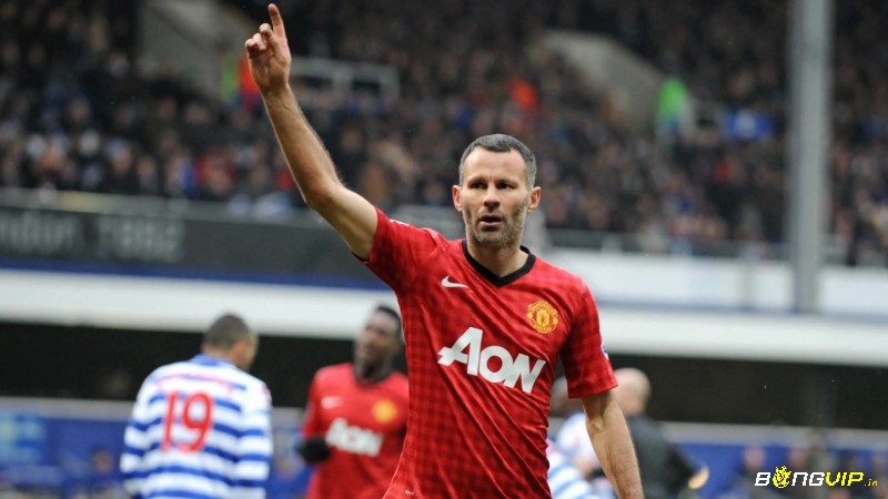 Ryan Giggs là Cầu thủ chạy cánh hay nhất mọi thời đại 