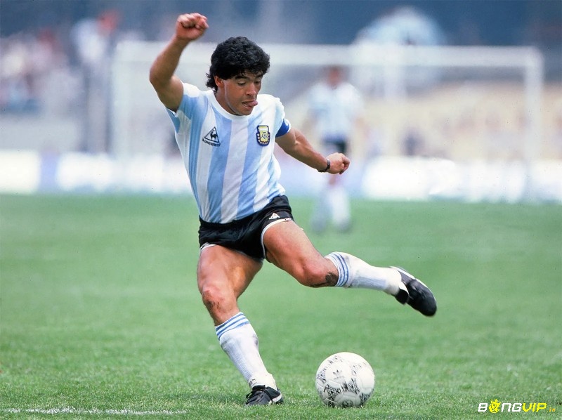 Danh sách cầu thủ huyền thoại - Diego Maradona