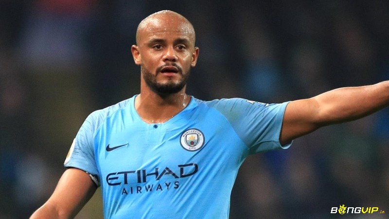 Top 10 cầu thủ xuất sắc nhất Manchester City - Vincent Kompany