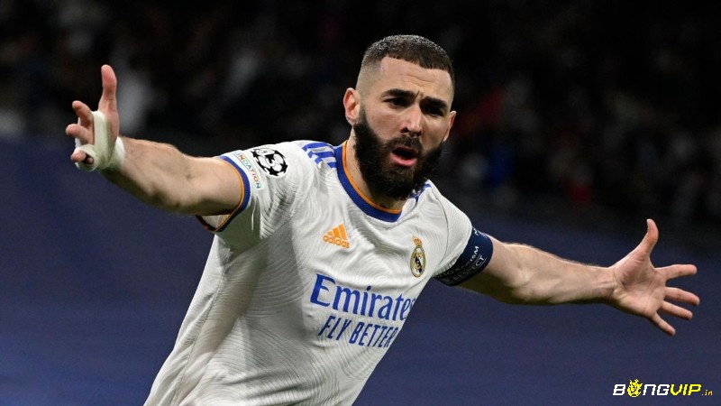 Cầu thủ vô địch C1 nhiều nhất trình diễn phong độ xuất sắc - Karim Benzema