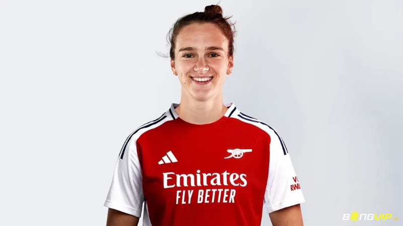 Vivianne Miedema là một tài năng trẻ nổi bật trong lĩnh vực bóng đá nữ toàn cầu