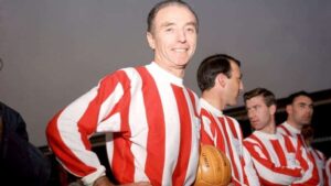 Tiểu sử Stanley Matthews: Tiền đạo cánh phải người Anh