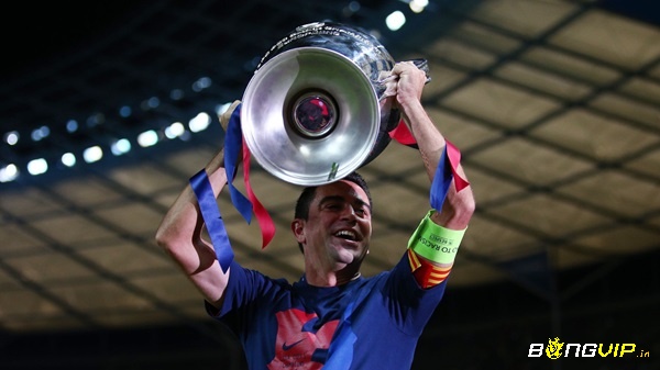 Xavi cùng Barca lên ngôi vô địch C1