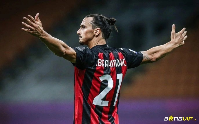 Cầu thủ có lực sút mạnh nhất thế giới - Zlatan Ibrahimovic